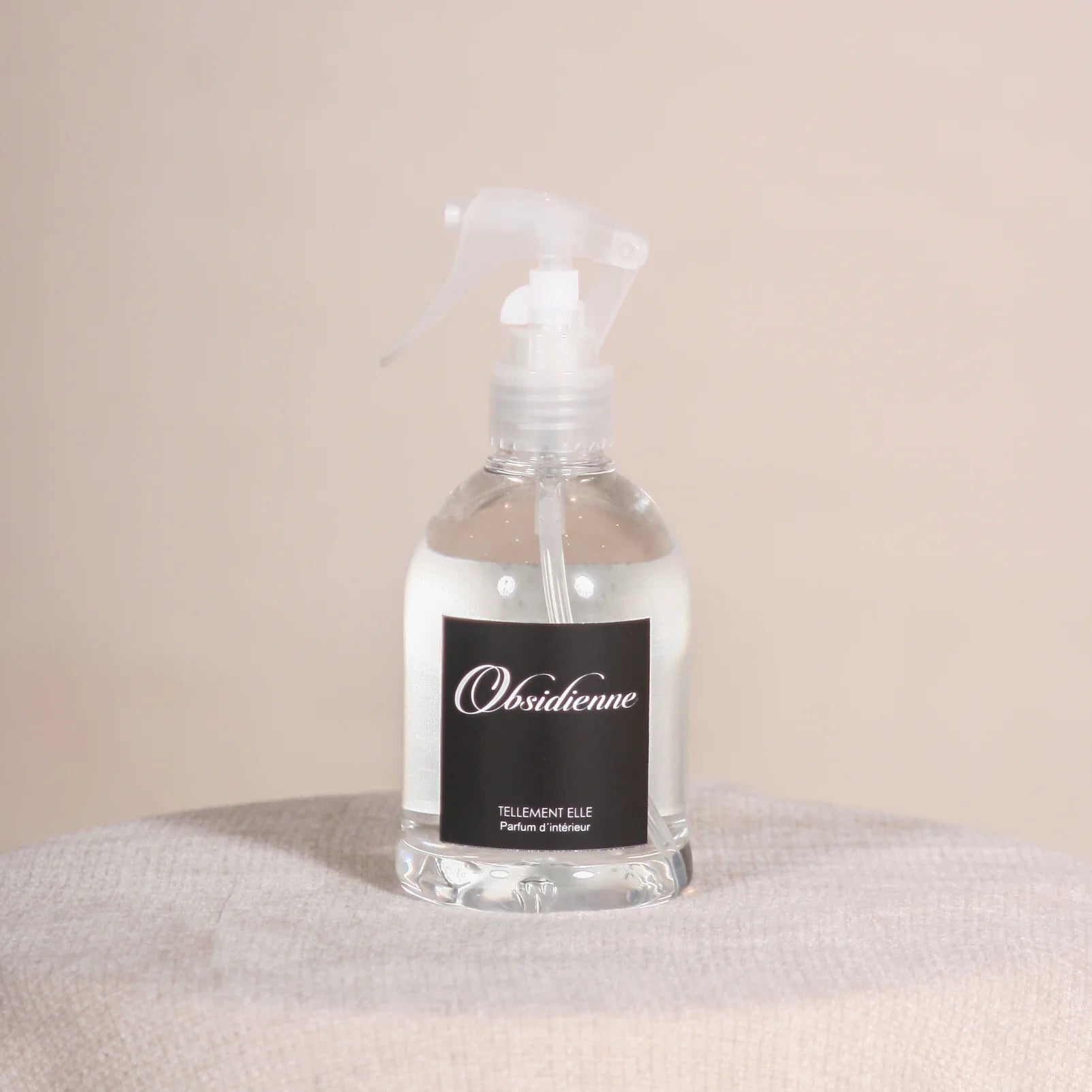 Aromatizante ambiental y blancos TELLEMENT ELLE  250 ml