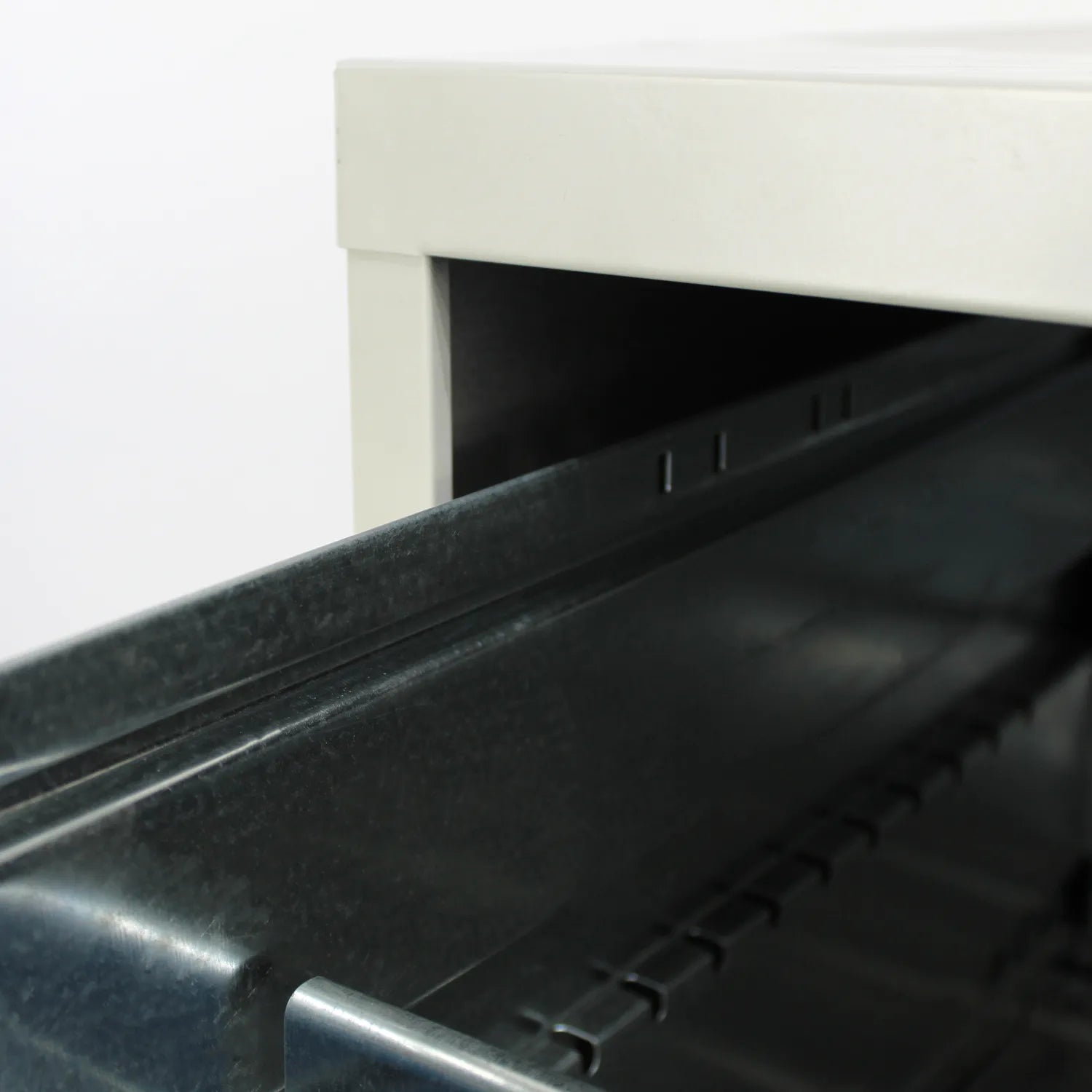 Archivero Metálico de 2 gavetas Oficio 14114 color Gris