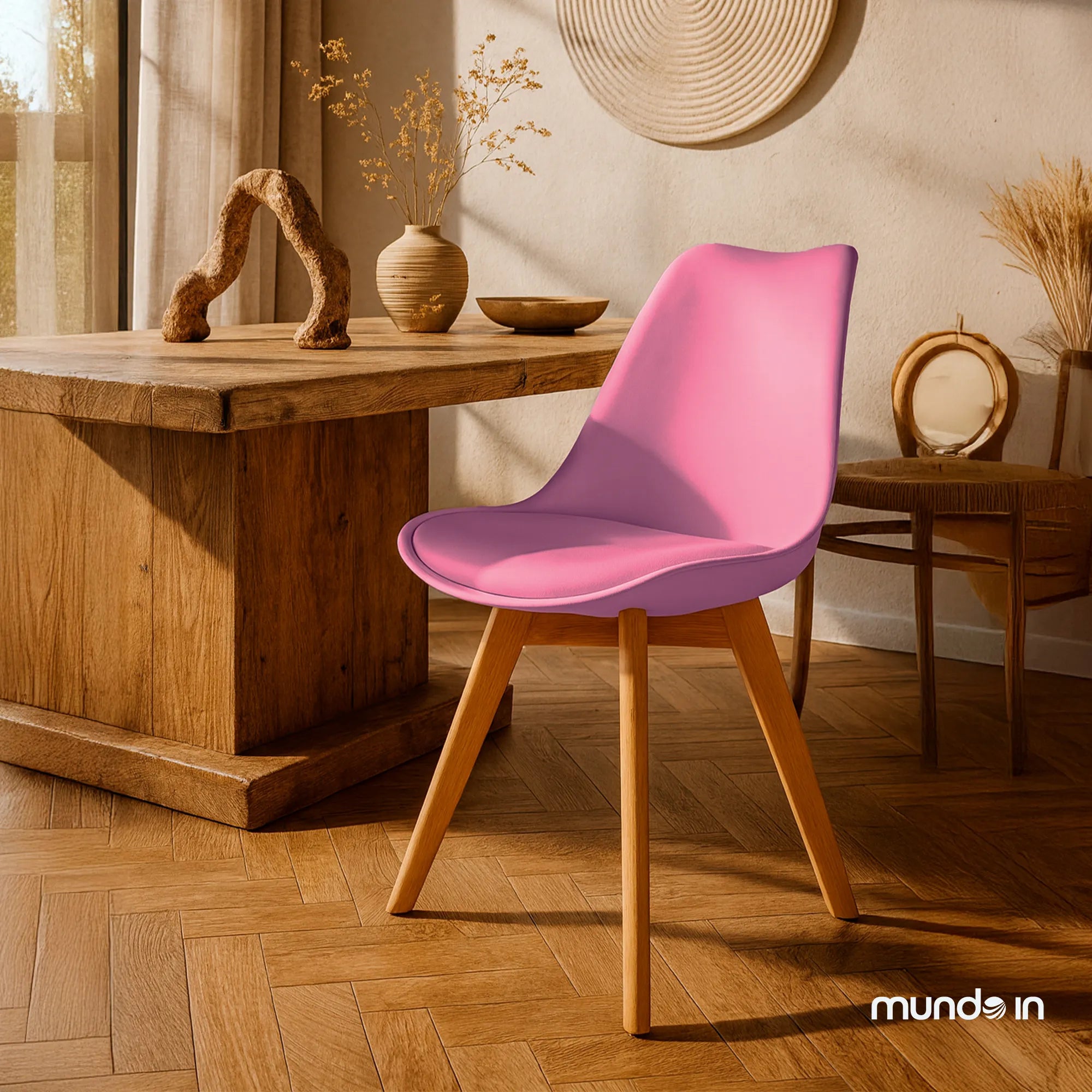 Silla Frankfurt acojinada | Silla Eames para comedor