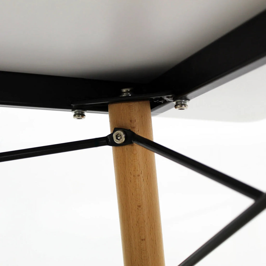 Comedor Mesa Oslo Rectangular  Blanco + 4 sillas Vento