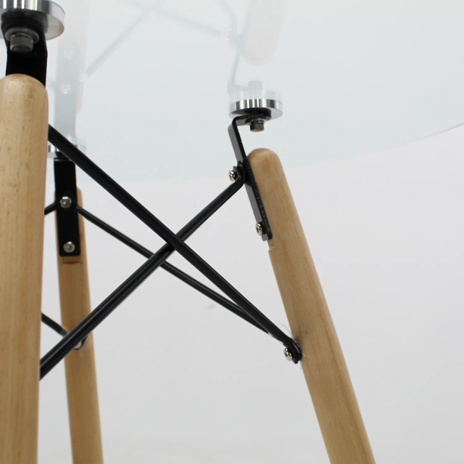 Comedor Mesa Oslo Cristal T8 + 4 Sillas Oslo