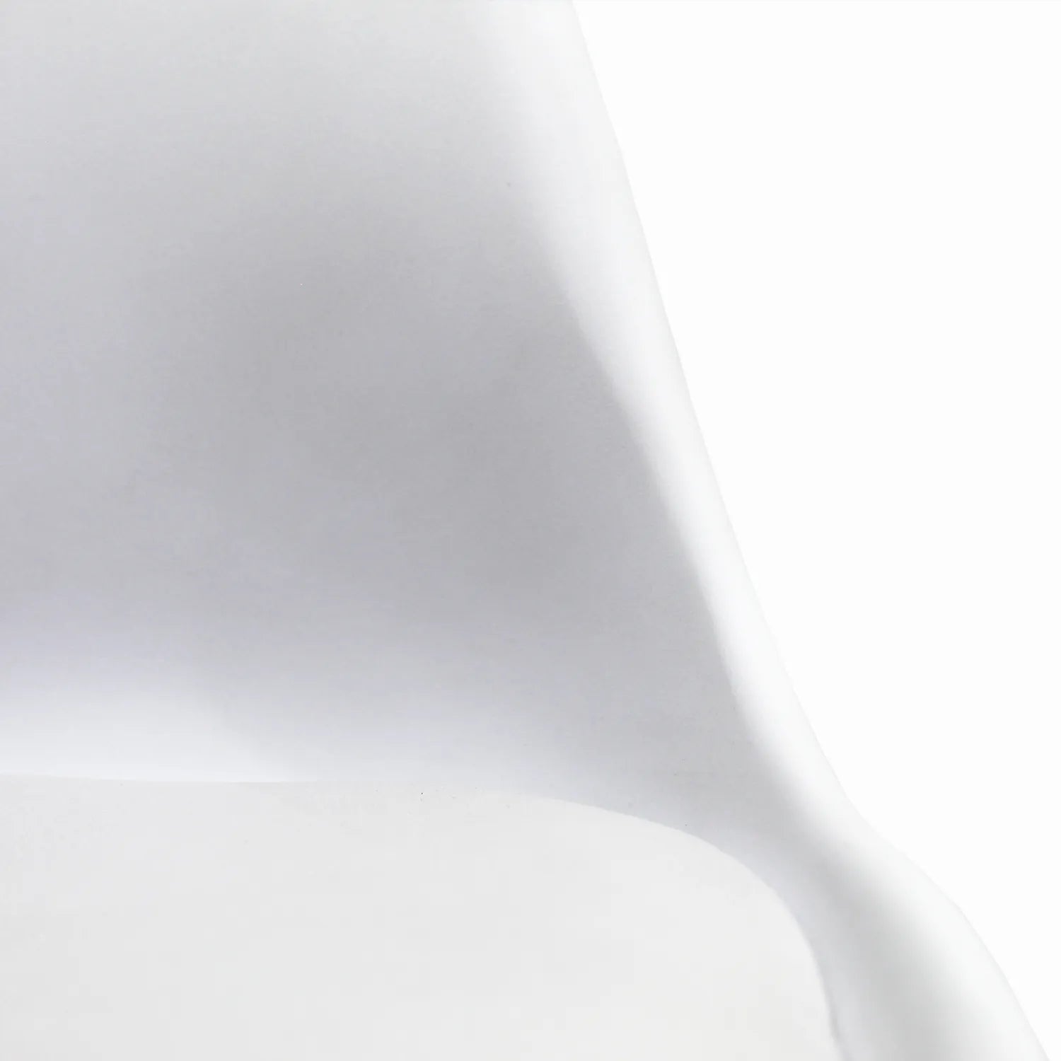 Comedor Mesa Oslo 80 Blanca + 4 sillas Frankfurt