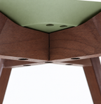 Silla Frankfurt acojinada  para comedor Nogal