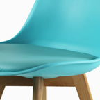 Comedor Mesa Oslo 80 Blanca + 4 sillas Frankfurt