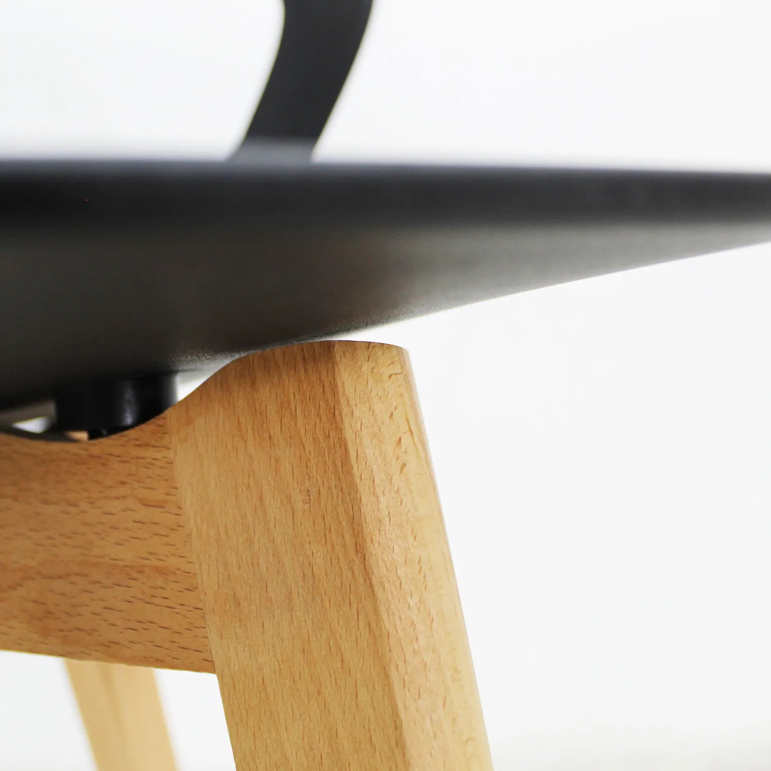 Comedor Mesa Cristal T5  + 4 Sillas Moura