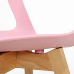 Comedor Mesa T5 Nogal + 4 Sillas Moura