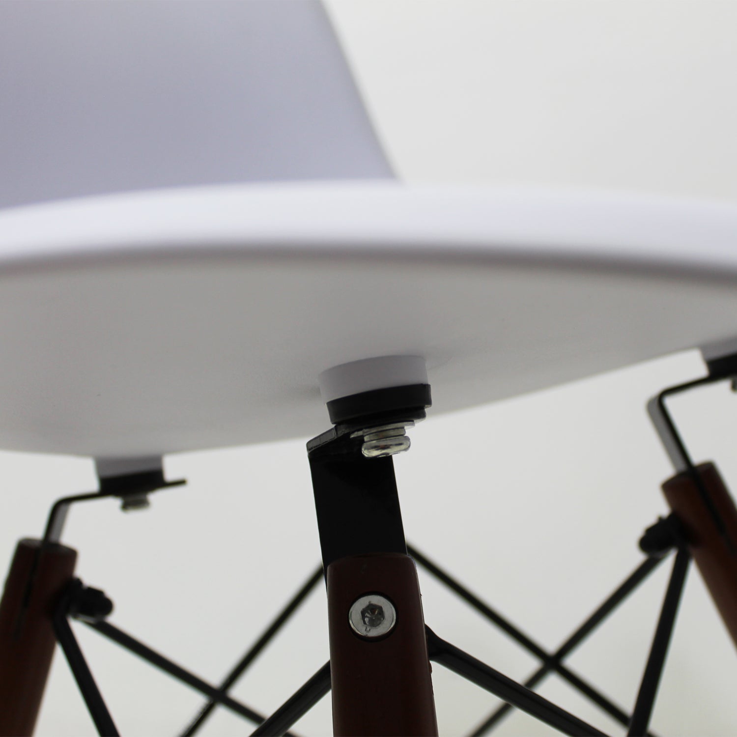 Set de 4 Sillas Oslo Nogal