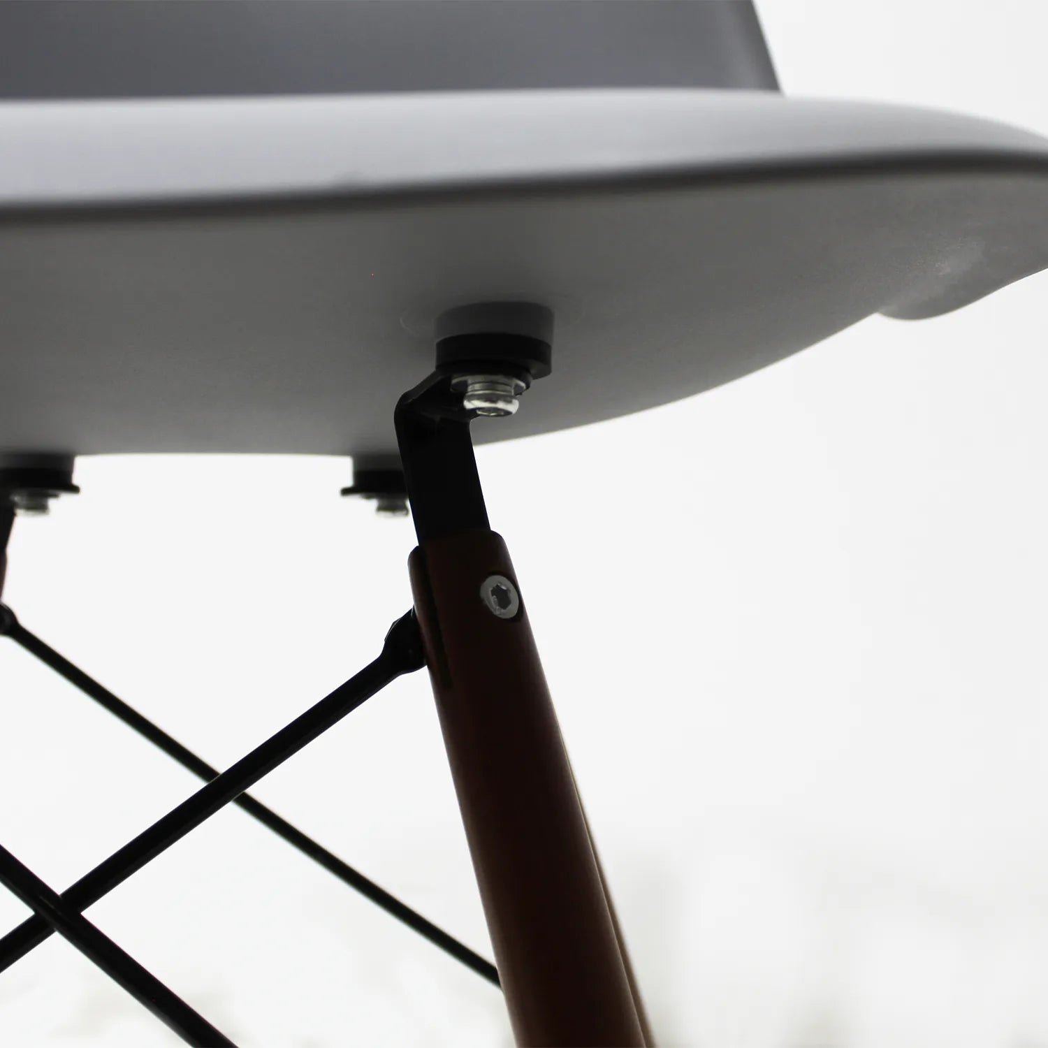 Set de 4 Sillas Oslo Nogal