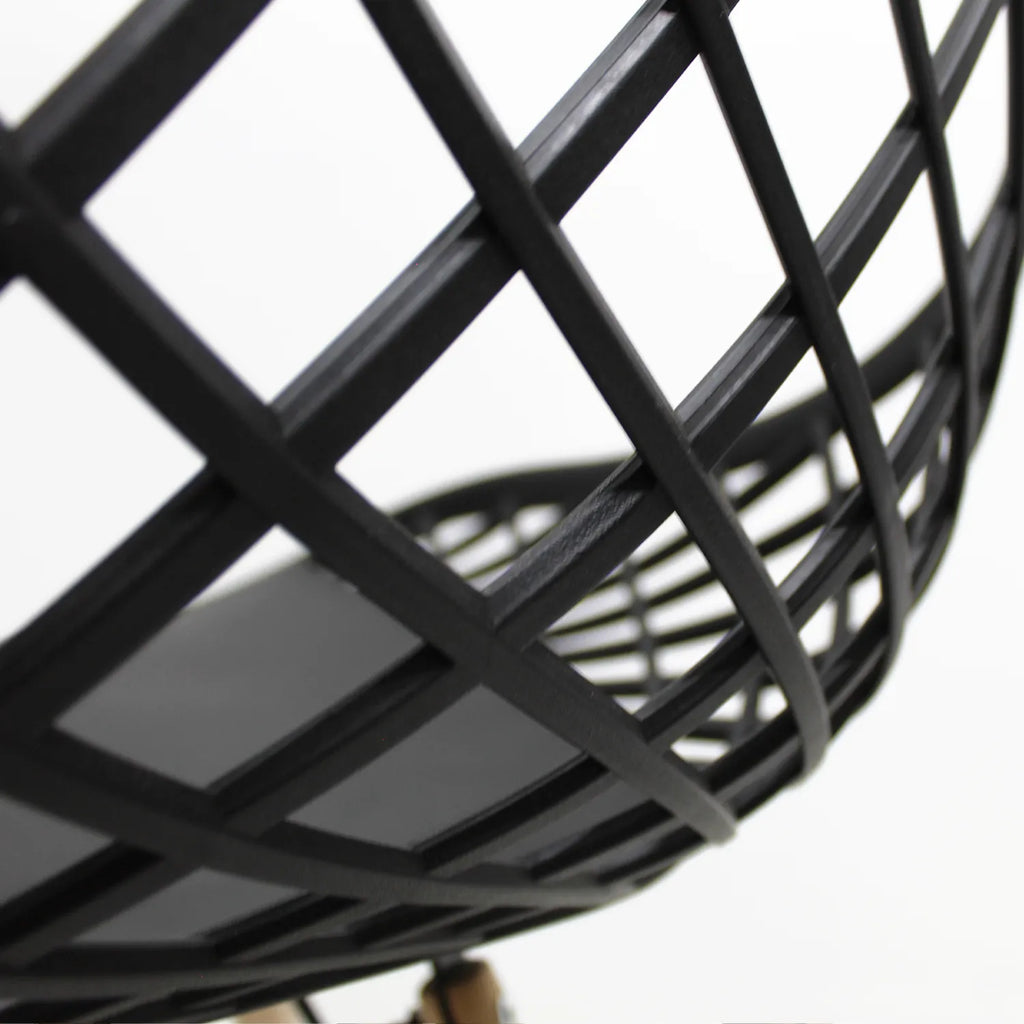 Silla Oslo Vento | Silla Eames para comedor con diseño calado