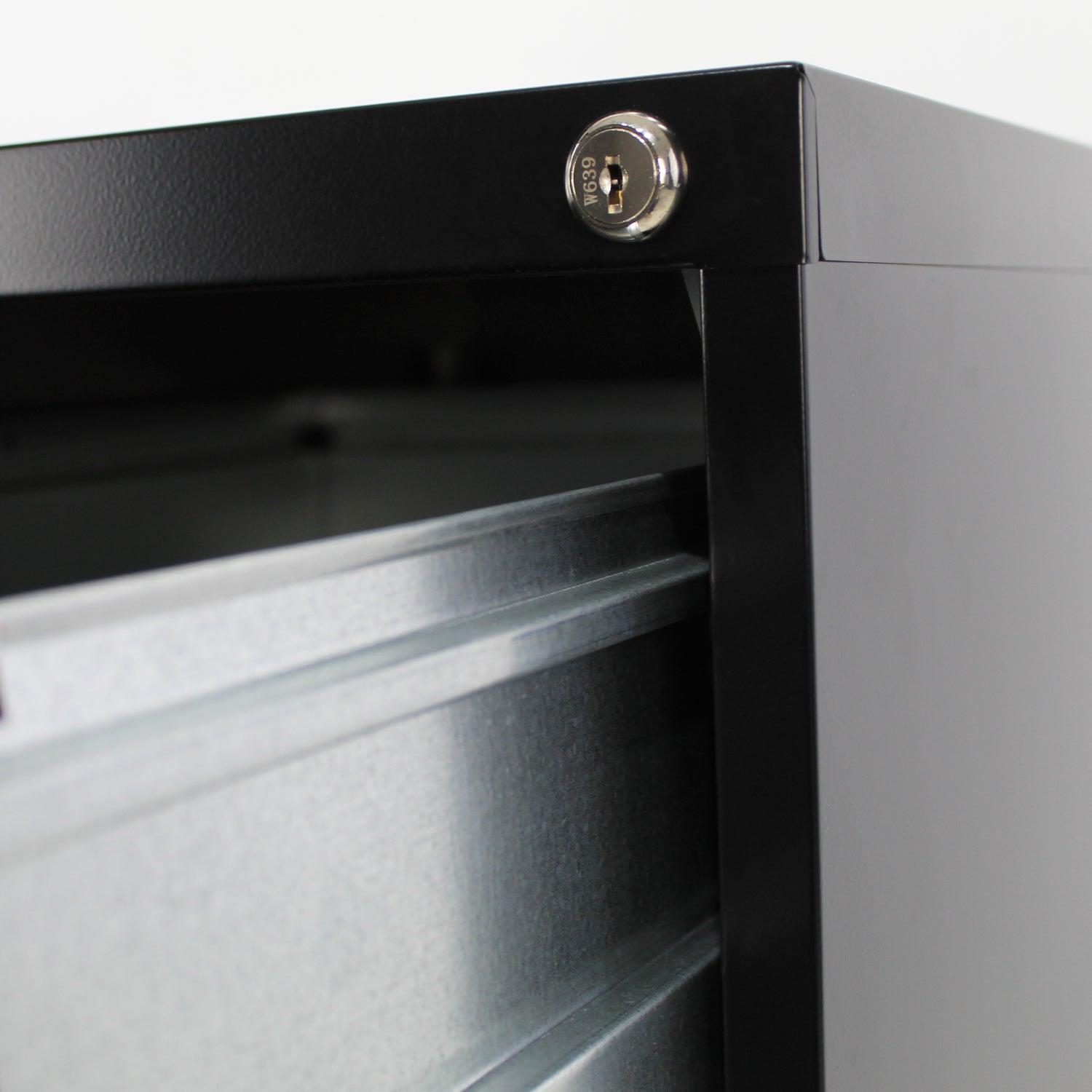 Archivero Metálico 14113 Negro - MUNDO IN