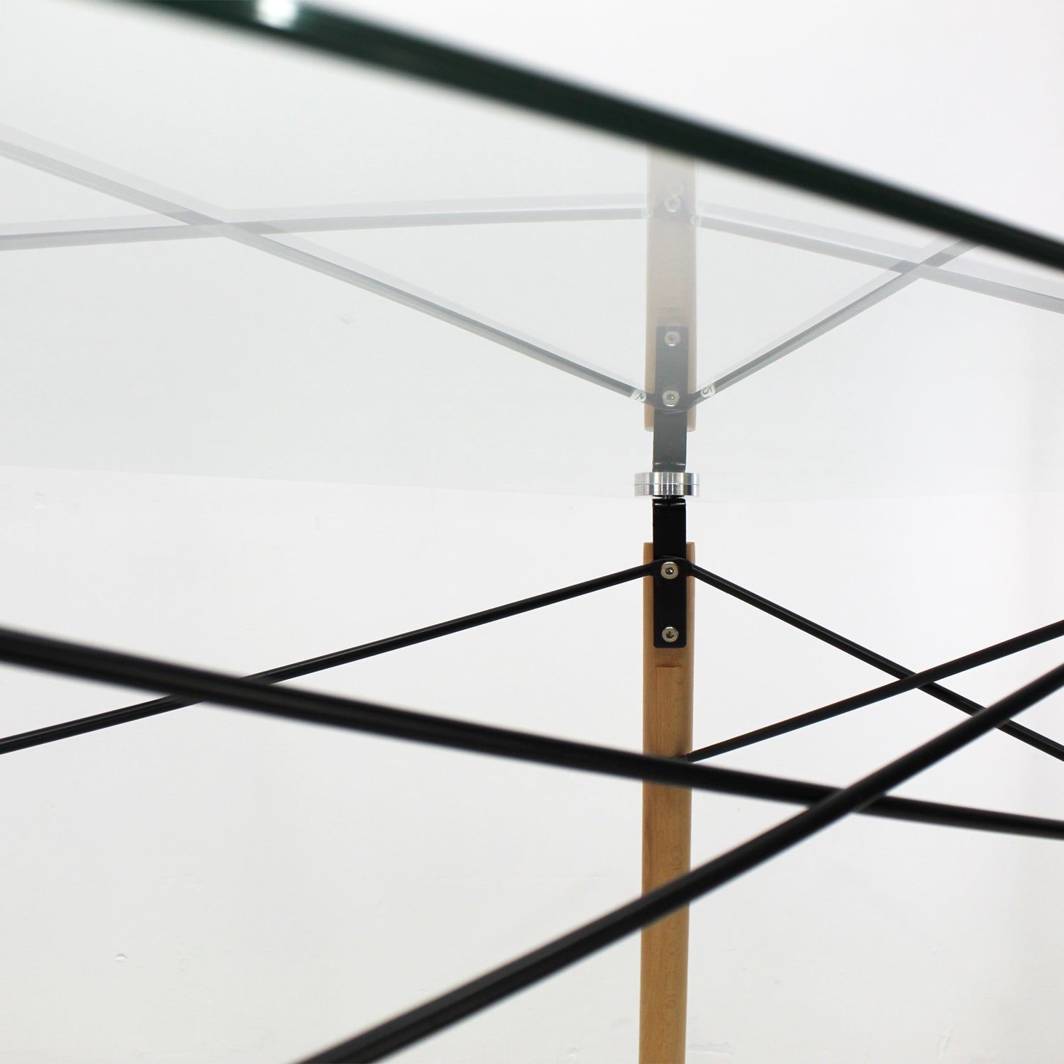 Mesa OsloT5 - MUNDO IN