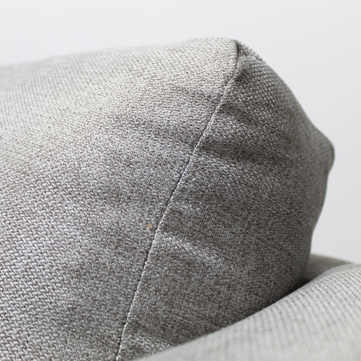 Sofá loveseat arcat - MUNDO IN